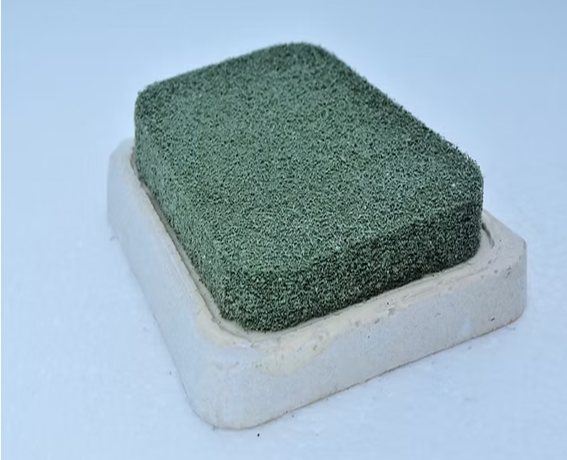 Cleaner