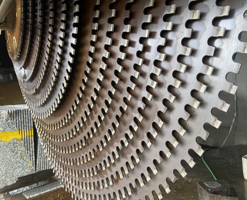 DUAL RPM BLADES